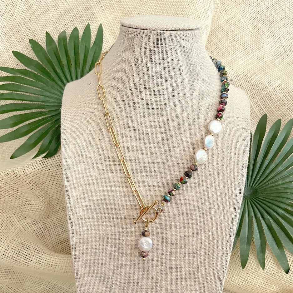 The Vida Necklace